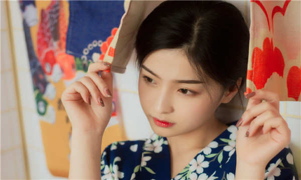 曲松借卵做试管的费用：不孕不育家庭的希望之路
