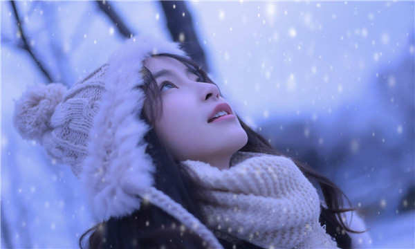 曲松标题：选择专业试管代生助孕机构，助您实现圆满家庭梦