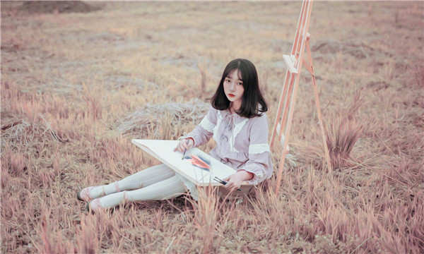 曲松标题：试管助孕生子要多少钱？全面了解费用及其组成